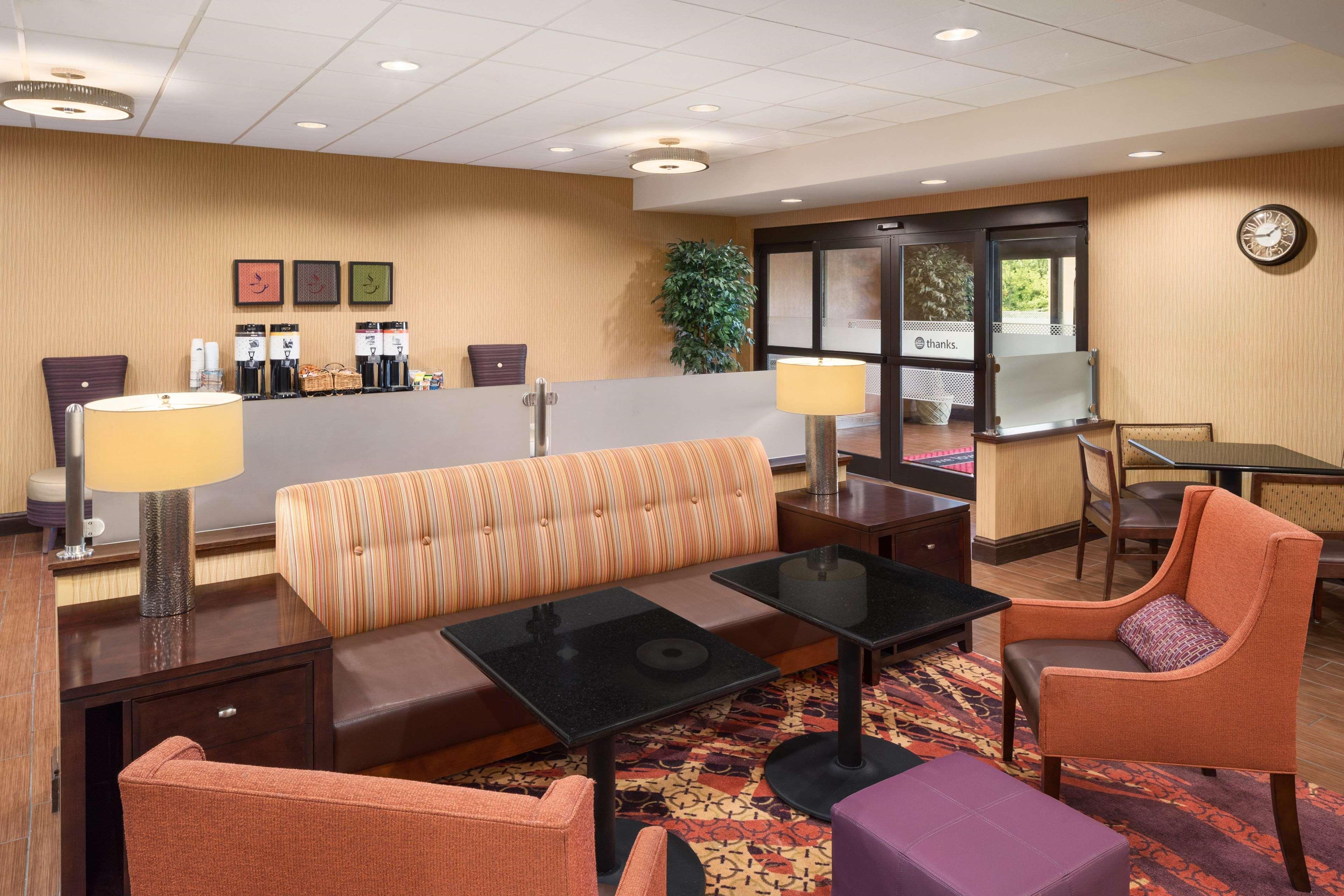 Hampton Inn Belle Vernon Exterior foto