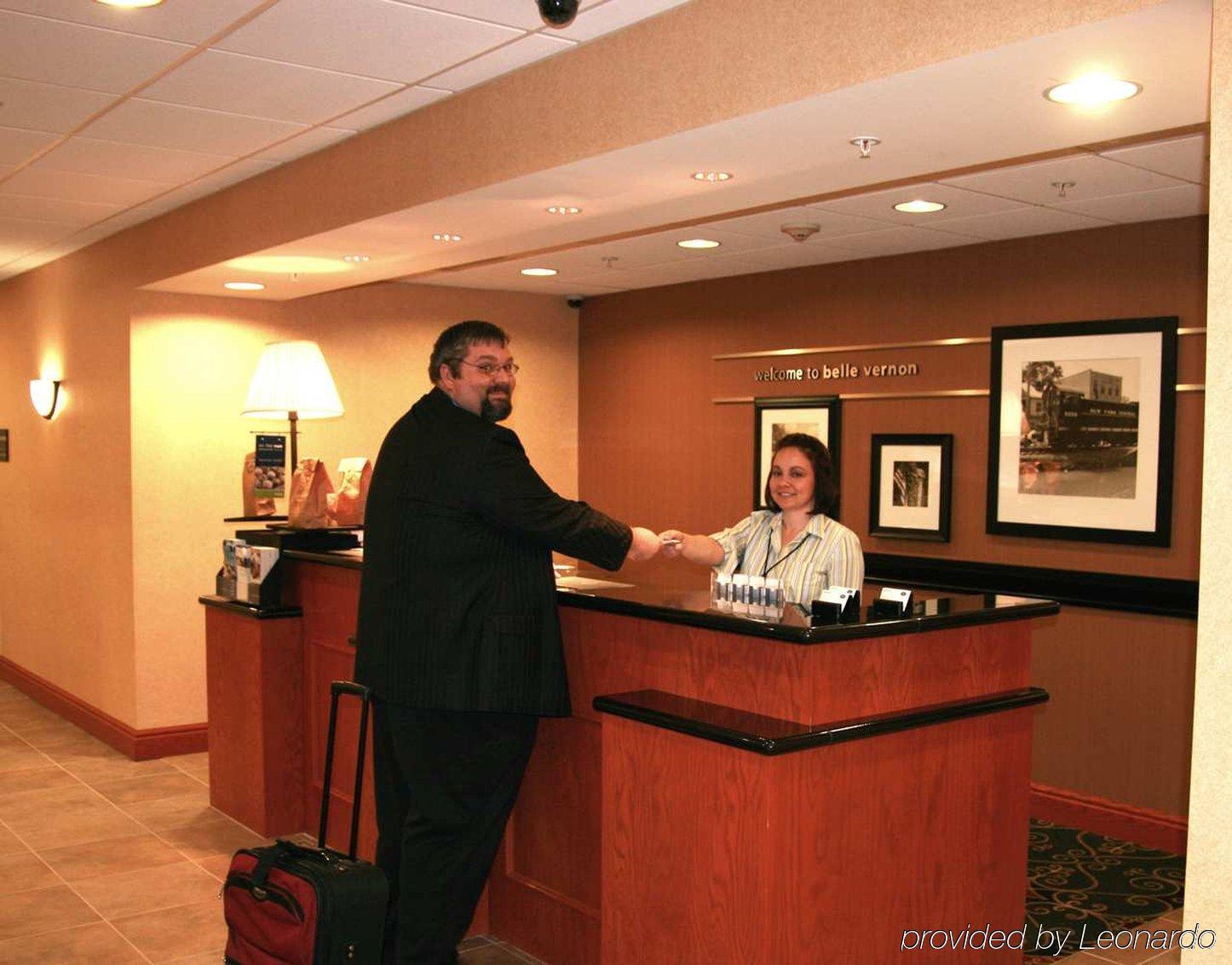 Hampton Inn Belle Vernon Interior foto